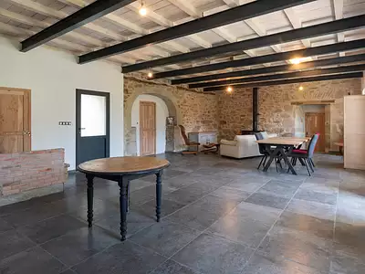 Maison, 590 m²