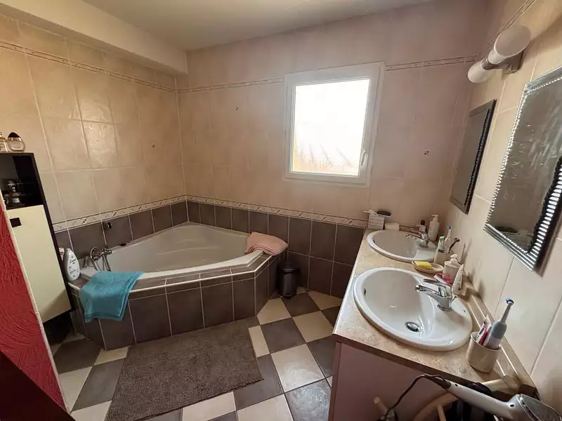 Maison, 125 m²