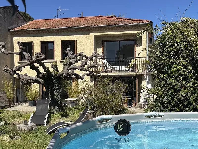 Maison, 135 m²