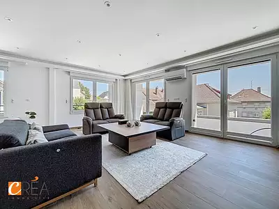 Immeuble, 335 m²