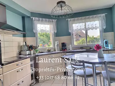 Maison, 156 m²