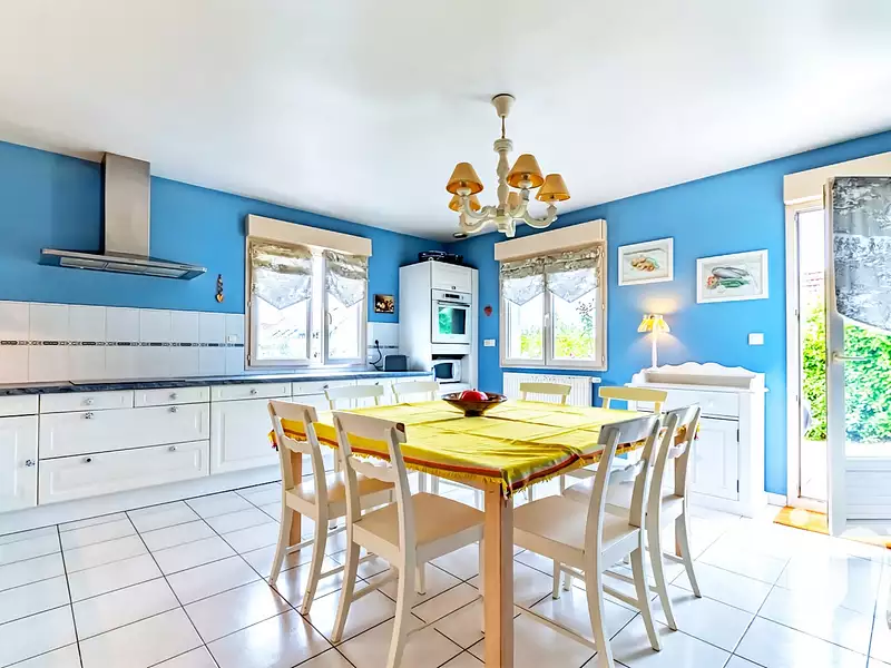 Maison, 176 m²