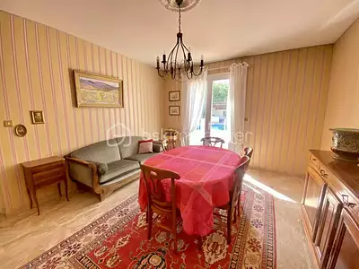 Maison, 234 m²