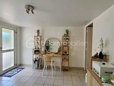 Maison, 185 m²