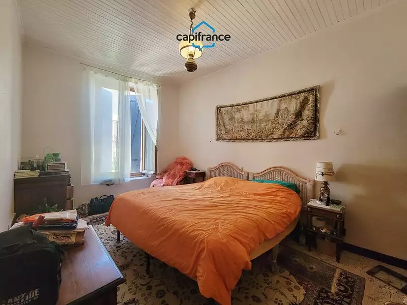 Maison, 252 m²