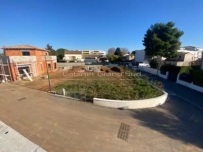 Terrain, 321 m²
