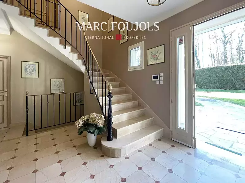 Maison, 465 m²