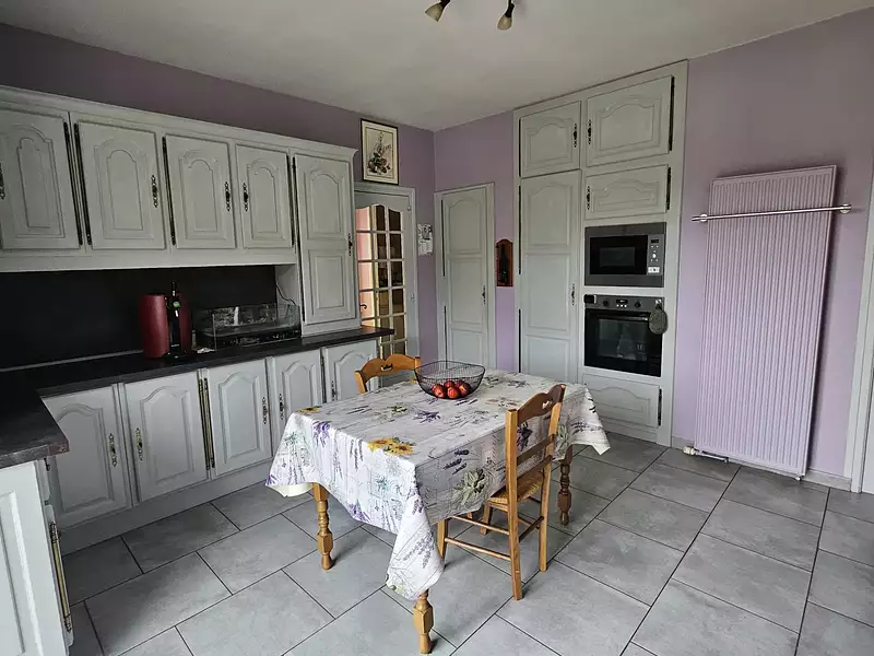 Maison, 230 m²