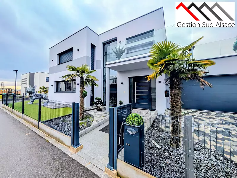 Maison, 236 m²