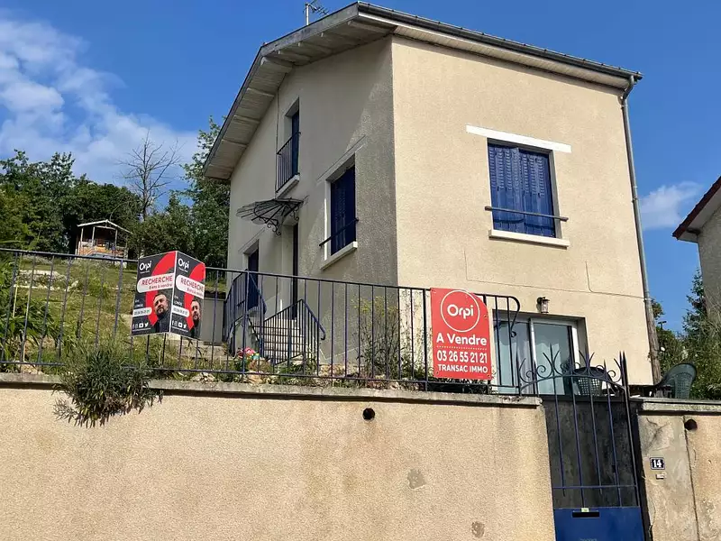 Maison, 94 m²