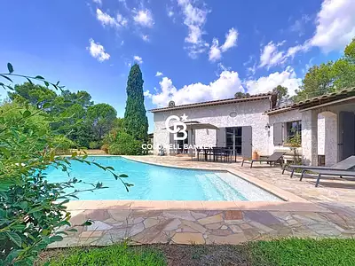Maison, 180 m²