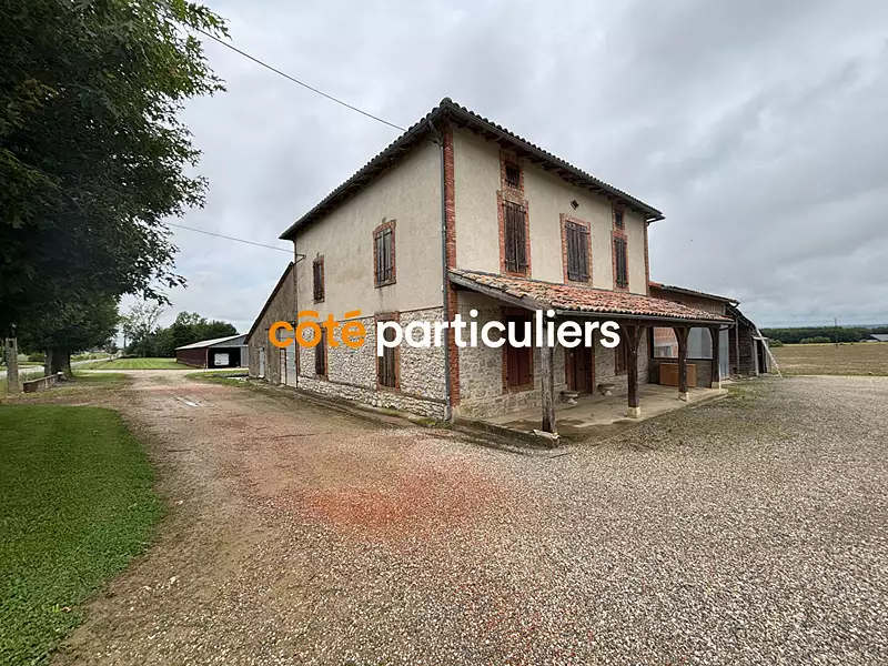 Maison, 141 m²