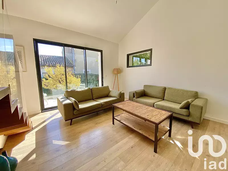 Maison, 185 m²