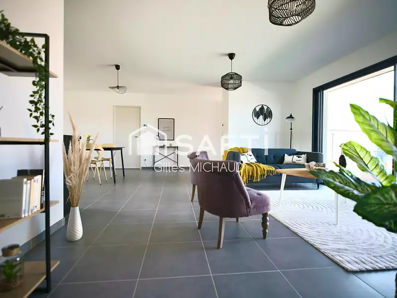 Maison, 115 m²