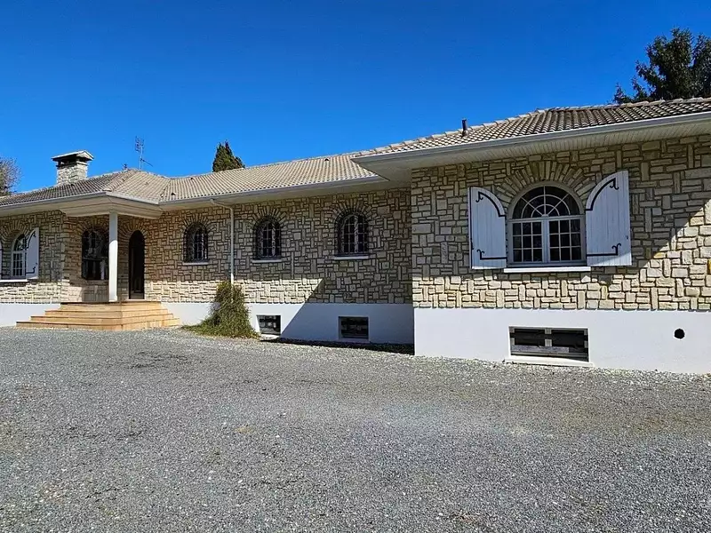 Maison, 322 m²