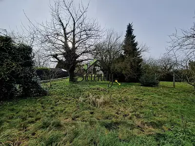 Terrain, 715 m²