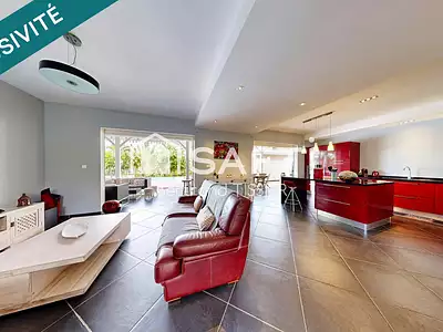 Maison, 240 m²