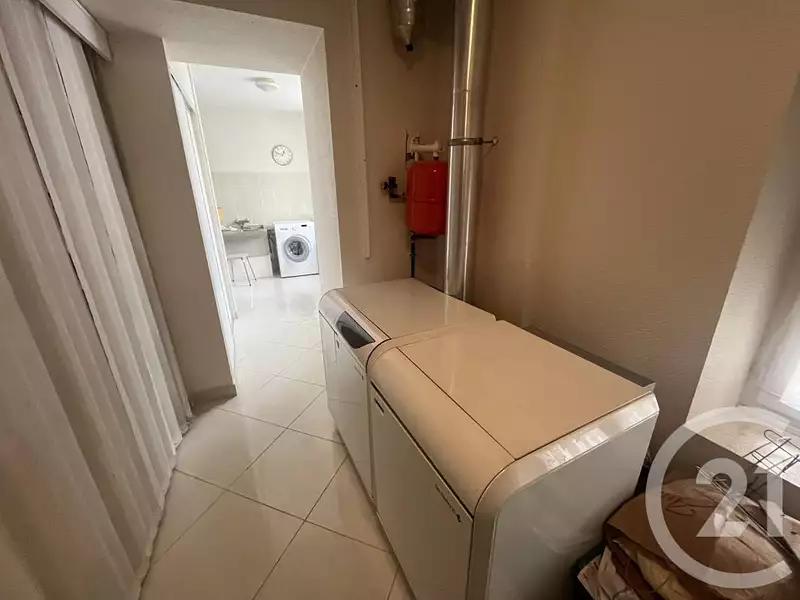 Appartement, 240 m²