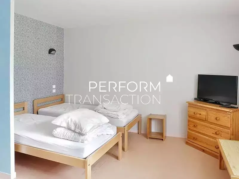 Maison, 600 m²