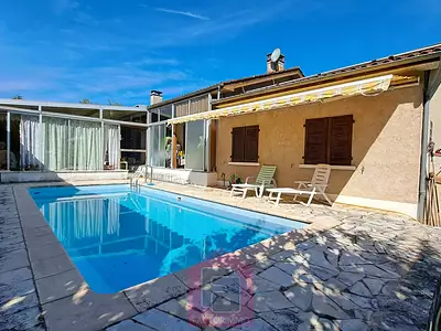 Maison, 200 m²