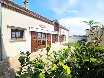 Maison, 196 m²