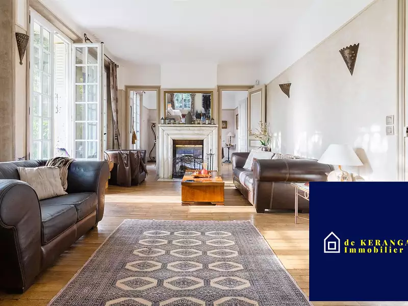 Maison, 251,7 m²