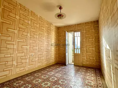 Maison, 240 m²