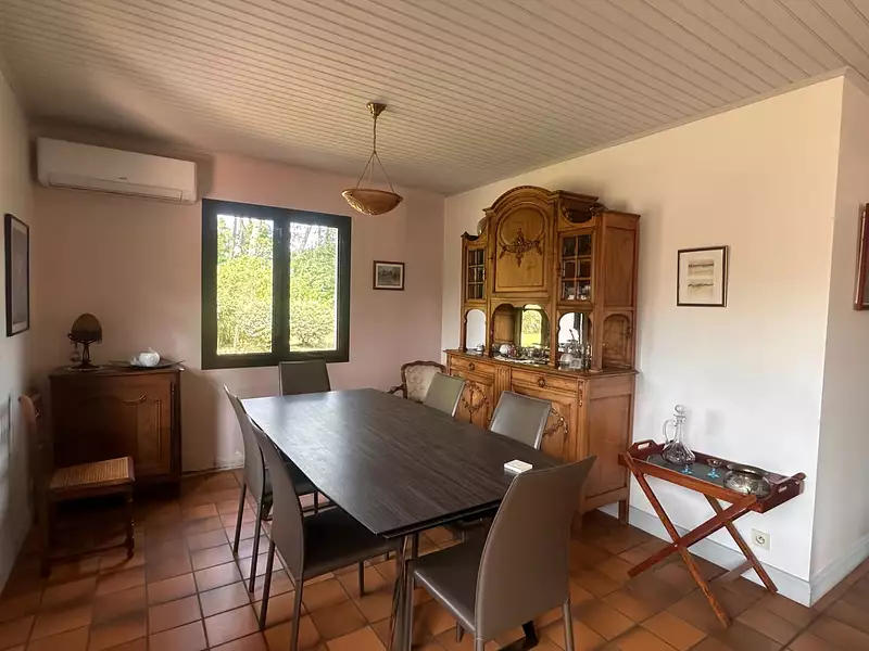 Maison, 215 m²