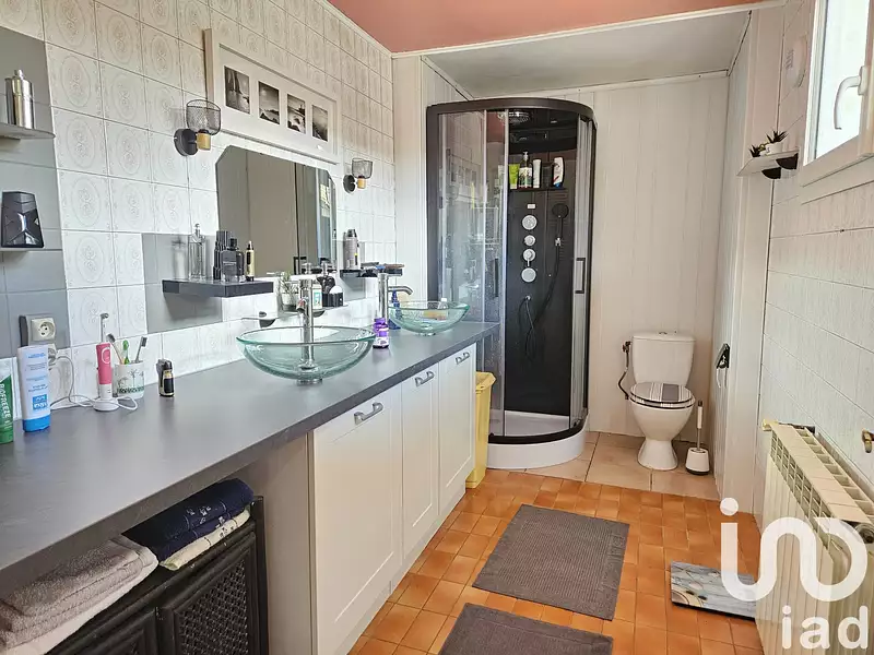 Maison, 162 m²