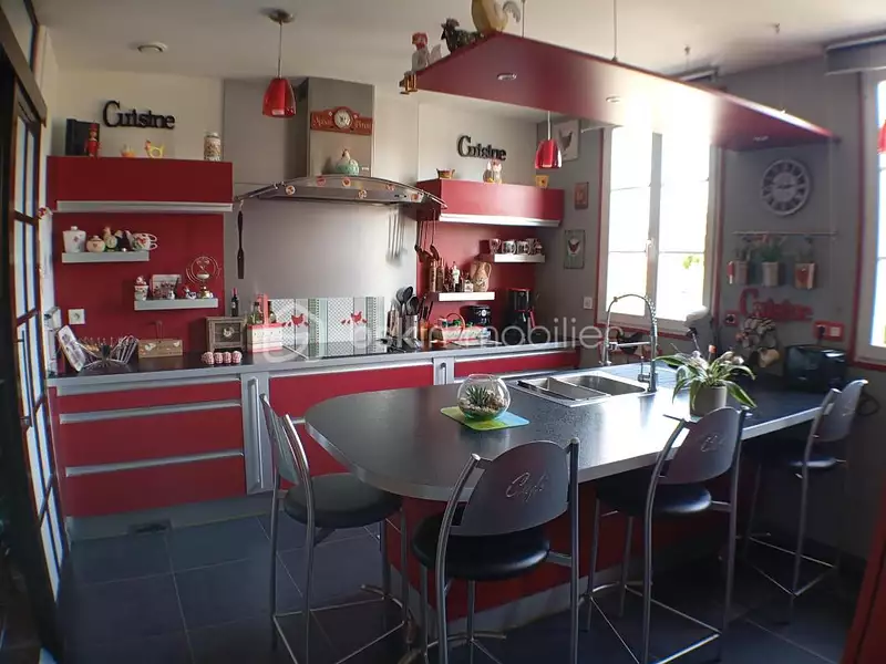 Maison, 174 m²