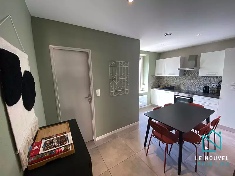 Immeuble, 280 m²