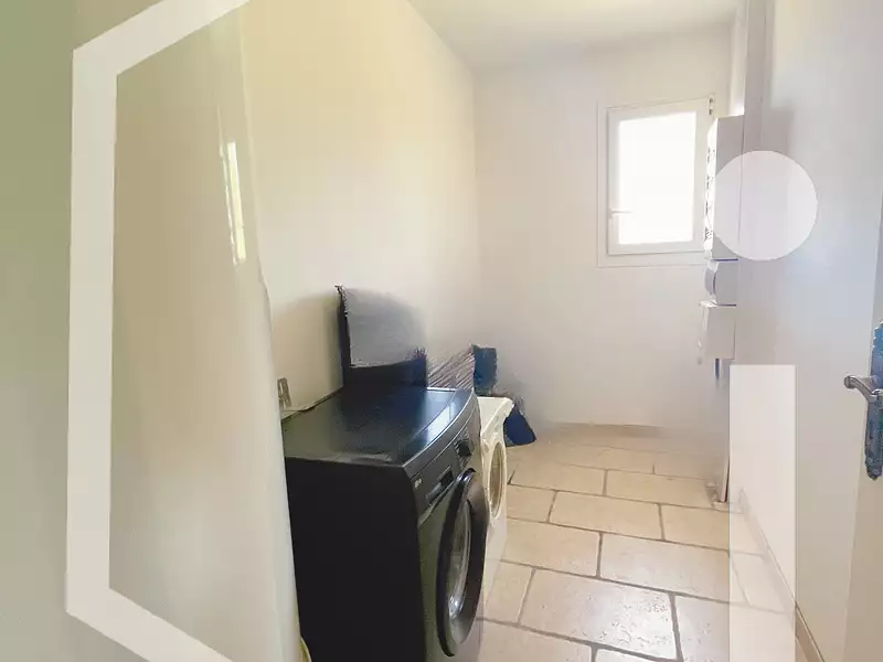 Maison, 105 m²