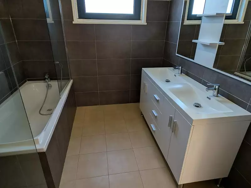 Maison, 200 m²