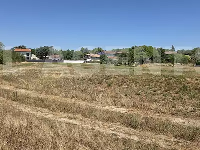 Terrain, 5 760 m²