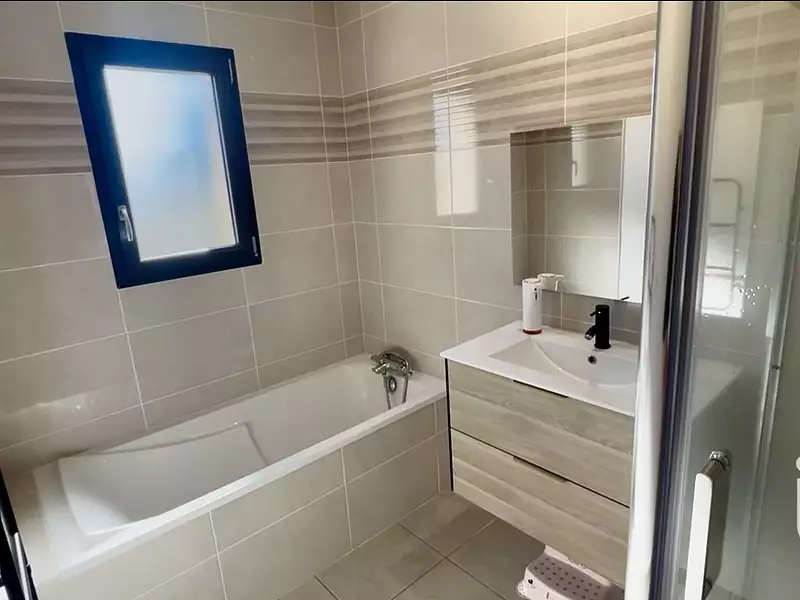 Maison, 165 m²