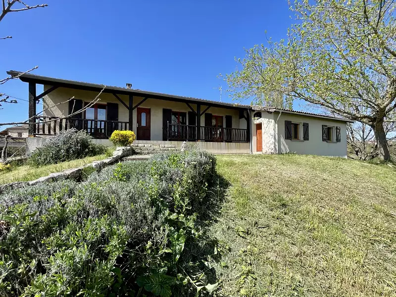 Maison, 228 m²
