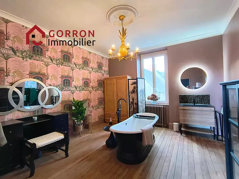 Maison, 224 m²