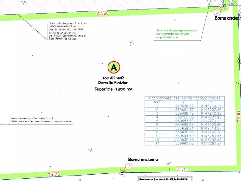 Terrain, 1 300 m²