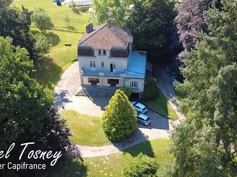 Maison, 260 m²