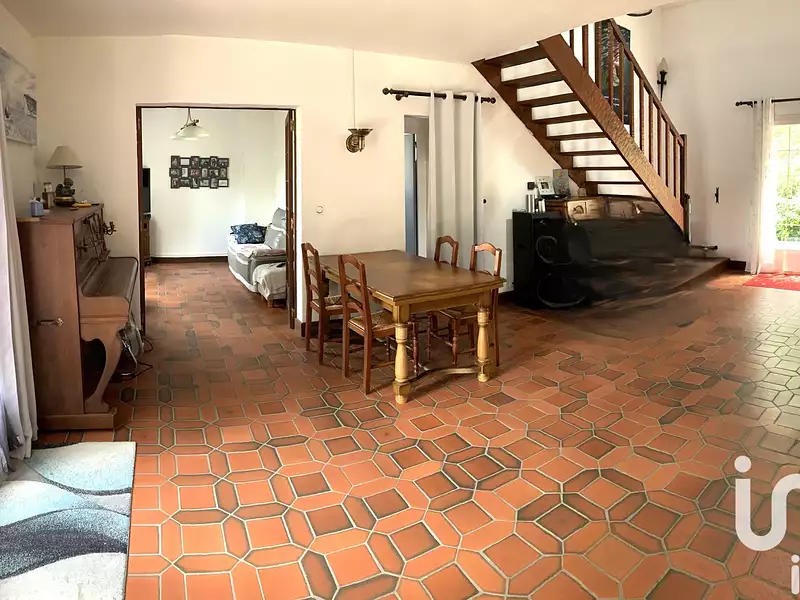 Maison, 117 m²