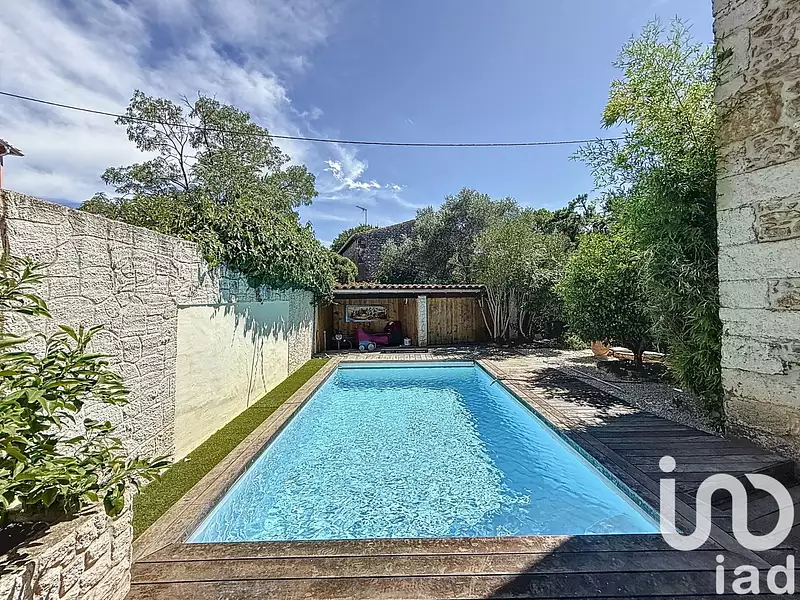 Maison, 185 m²