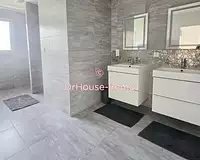 Maison, 153 m²