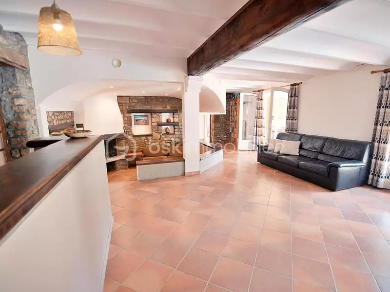 Maison, 265 m²