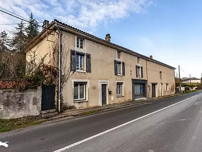 Maison, 210 m²