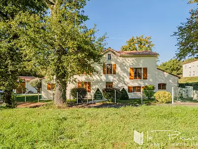 Maison, 210 m²