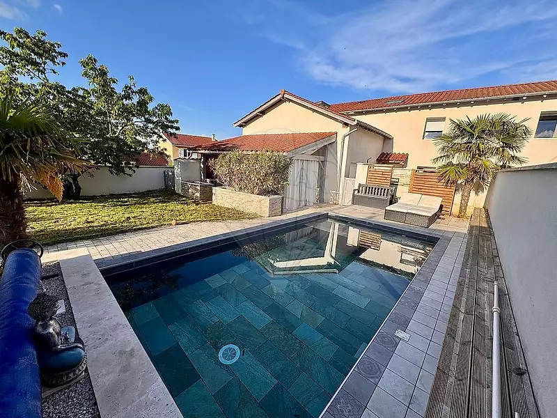 Maison, 175 m²