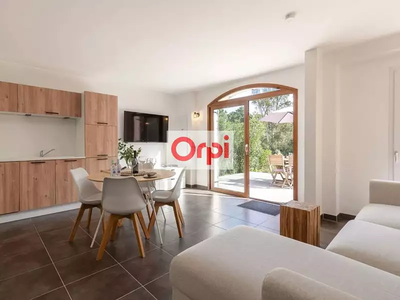 Maison, 70 m²
