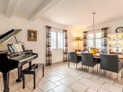 Maison, 140 m²