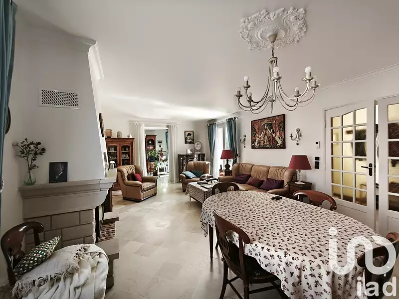 Maison, 190 m²