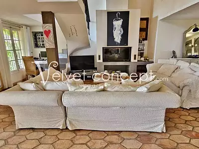 Maison, 201 m²